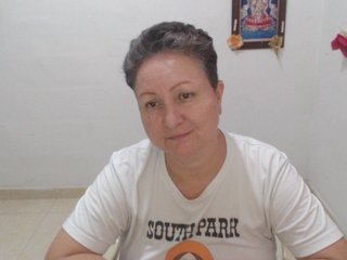Chat vidéo érotique LADYQUEEN520