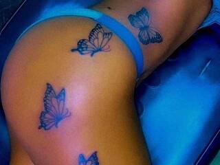 Chat vidéo érotique LalaKisses