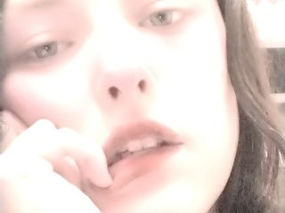 Chat vidéo érotique lana-solo