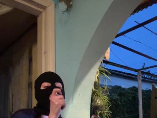 Chat vidéo érotique KrisMaks