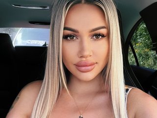 Chat vidéo érotique LeraDXB