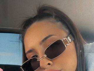 Chat vidéo érotique LarynBlackCat