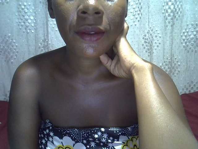 Captures d'écran de diffusion LatishaForYou