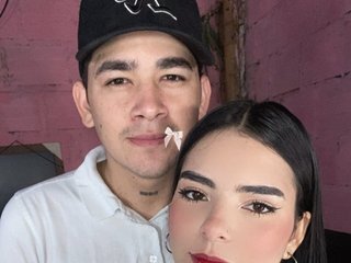 Chat vidéo érotique LauraAndKevin