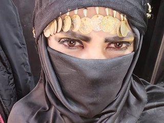 Chat vidéo érotique LaylaMustafa