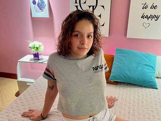 Chat vidéo érotique LayylaMoon