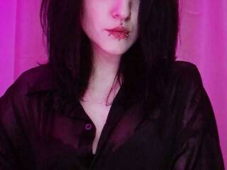 Chat vidéo érotique milina__