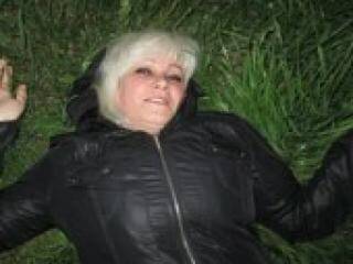 Chat vidéo érotique ledinata