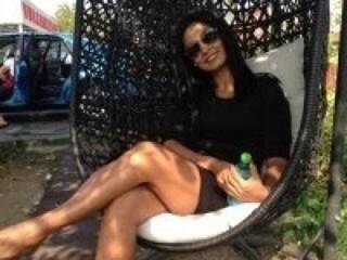 Chat vidéo érotique leelooo