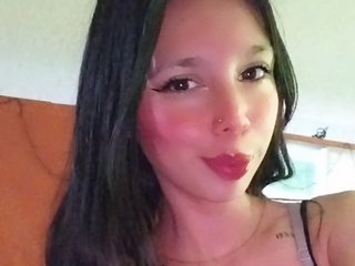 Chat vidéo érotique Leia-honney