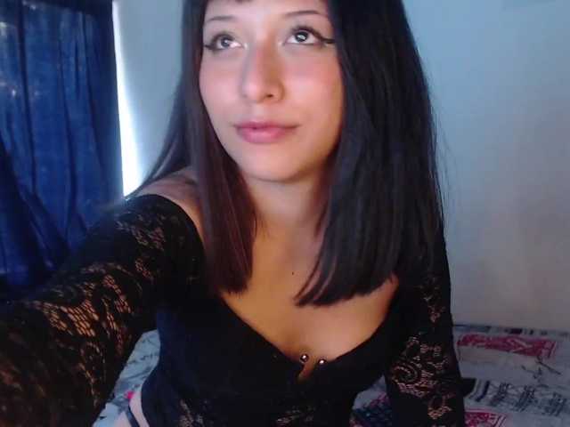 Photos Leidy-Moon Welcome to my room, let's play our intimate fantasies ♥| Goal: A Kiss your cock with a lot of saliva [none] 150 ♥ Enjoy it ♥ | REMAINING TO DEEPTHROAT : [none] 150 tokens