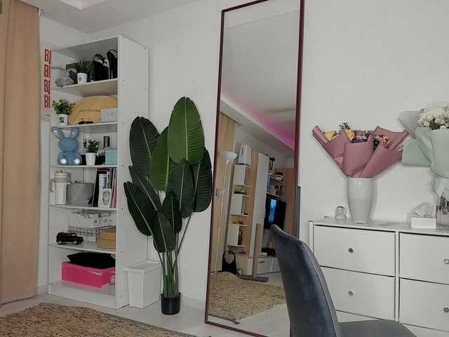 Captures d'écran de diffusion leilasweet