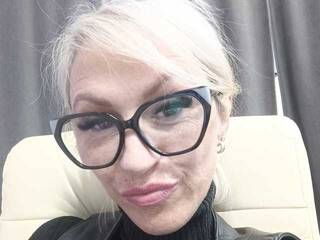 Chat vidéo érotique LekSae