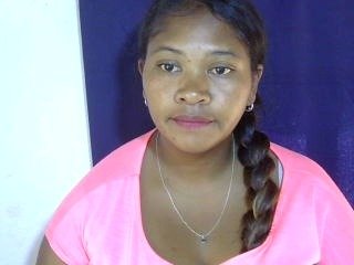 Chat vidéo érotique Leticiah
