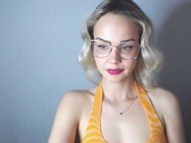 Photos lexieSpicy Sweet and yet dang naughty ;) #innocentface #sweet #petite #glasses #fetish #natural #shorthair #domina #teaser #cfmn #joi #cei #cbt #sph #cucktrainingI don;t speak russian