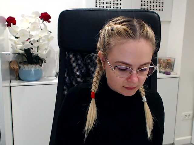 Photos LexyTyler Lush on! Broadcasting from my boss office :) so shhhhh #blonde #lushon #shh #onlyfullprivateson #makemecum #glasses