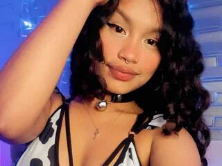 Chat vidéo érotique lhea