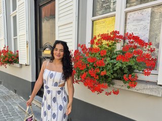 Chat vidéo érotique Liliana99