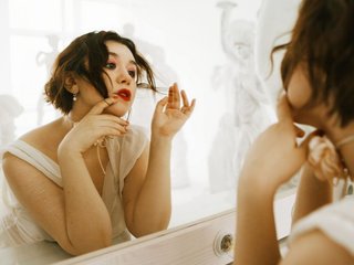 Chat vidéo érotique Lilly-Cherry