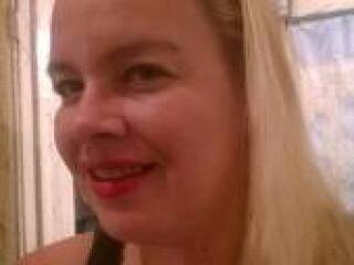 Chat vidéo érotique liloukiss