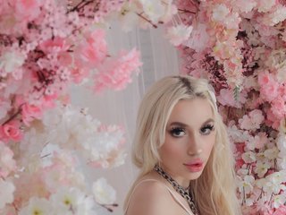 Chat vidéo érotique LlinaKisa