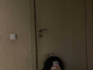 Chat vidéo érotique Lisa1010