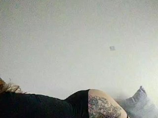 Chat vidéo érotique LiSA69-mur