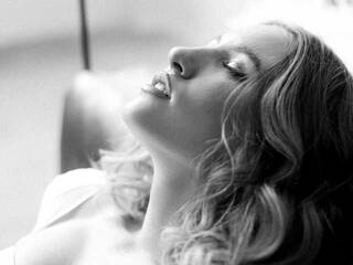 Chat vidéo érotique LisaFoxy