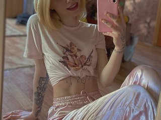 Chat vidéo érotique LisaaaAlisa