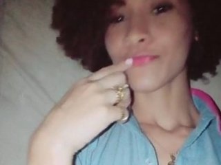 Chat vidéo érotique Lissa-sexy18