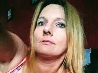 Chat vidéo érotique Littleshorty