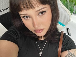 Chat vidéo érotique littlewetgirl