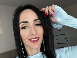 Chat vidéo érotique Liya-liya