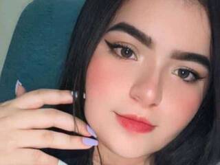 Chat vidéo érotique Liz-Lucero