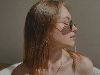 Chat vidéo érotique LizaVasilenko