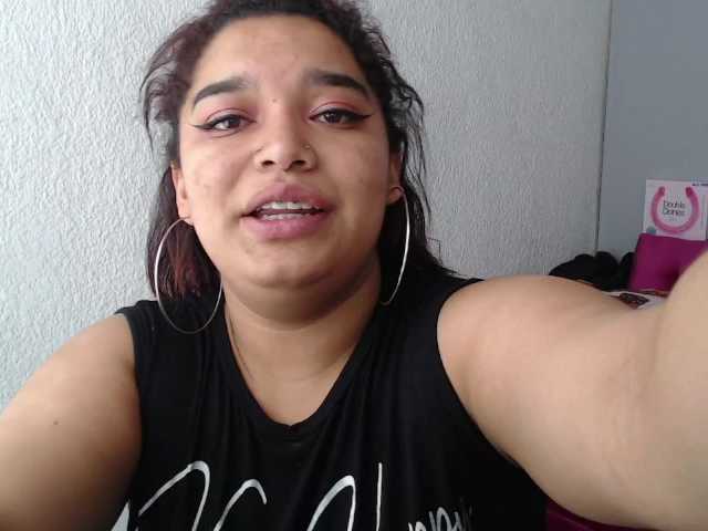 Captures d'écran de diffusion lizzybigboobs