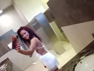 Chat vidéo érotique LizzyPalmer