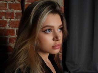 Chat vidéo érotique llittleggerrl