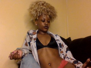 Chat vidéo érotique LolaMyst