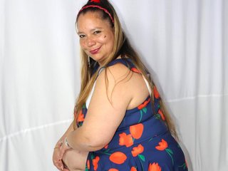 Chat vidéo érotique Loly47