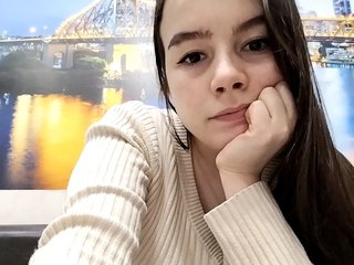 Chat vidéo érotique Lona-S