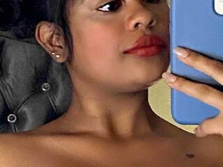 Chat vidéo érotique lore24a