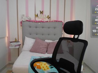 Chat vidéo érotique LorennaBrown69
