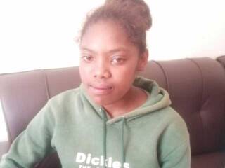 Chat vidéo érotique Lorrenty-12