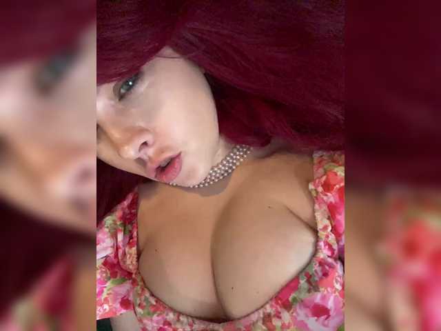 Photos Lova-Mars Hello! My name is Eva! ❤️ Before private, 333 tokens in the general chat and write a PM! ❤️Lovense works from 2 tk! Favorite vibration 55