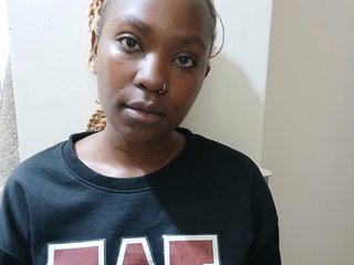 Chat vidéo érotique Lovelyacce