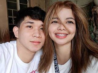 Chat vidéo érotique LovelyAngelss