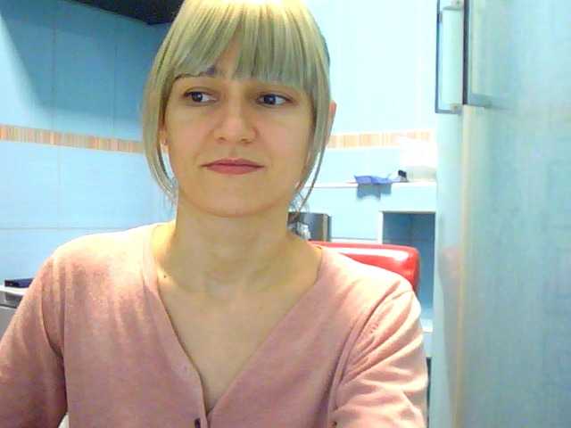 Captures d'écran de diffusion LovelyBlond