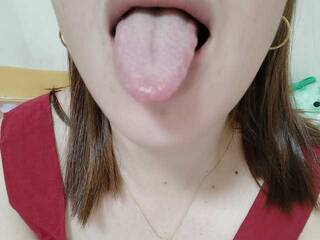 Chat vidéo érotique Rynna