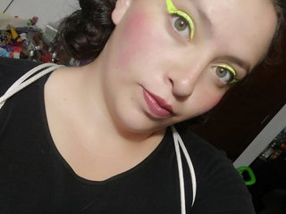 Chat vidéo érotique Lucia-Williams